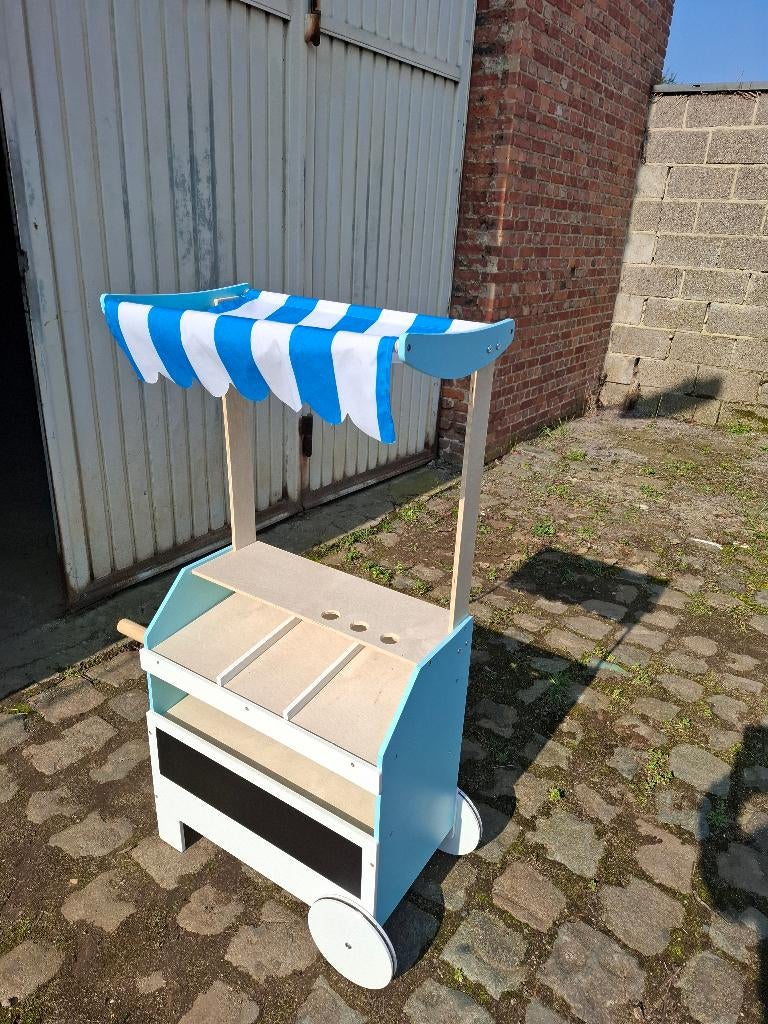 Speelgoedwinkeltje, Kinderen en Baby's, Ophalen, Zo goed als nieuw, Meubelstuk of Keukentje