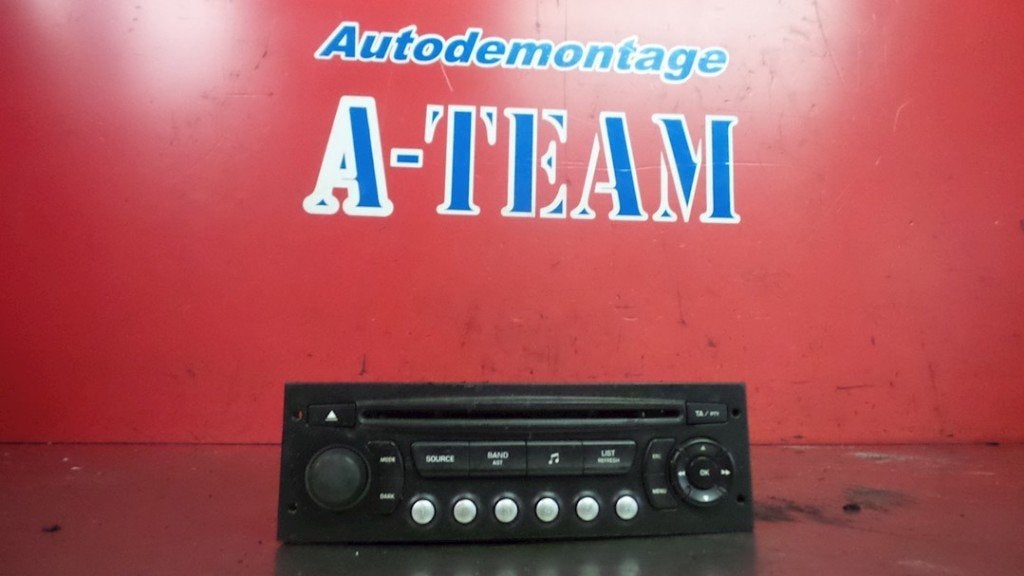 LECTEUR CD Peugeot 307 Break (3E) (01-2002/12-2009), Kontakt-peugeot@peugeot.com, Utilisé, Peugeot Deutschland GmbH, Bahnhofsplatz
65423  Rüsselsheim, DE