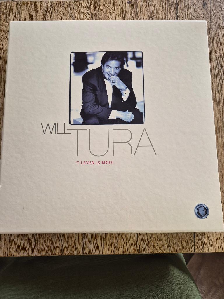 Will Tura tleven is mooi 21 cds 5 dvds, CD & DVD, CD | Néerlandophone, Enlèvement ou Envoi, Comme neuf, Autres genres