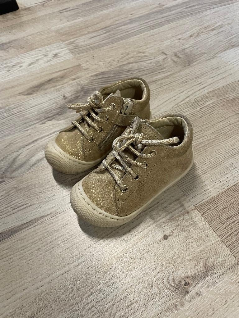 Kinderschoenen (maten 18-19), Enfants & Bébés, Vêtements enfant | Chaussures & Chaussettes, Fille, Enlèvement