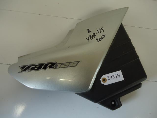 YBR125 2007 - 2011 Yamaha Cover Cover onder zadel D1-13296