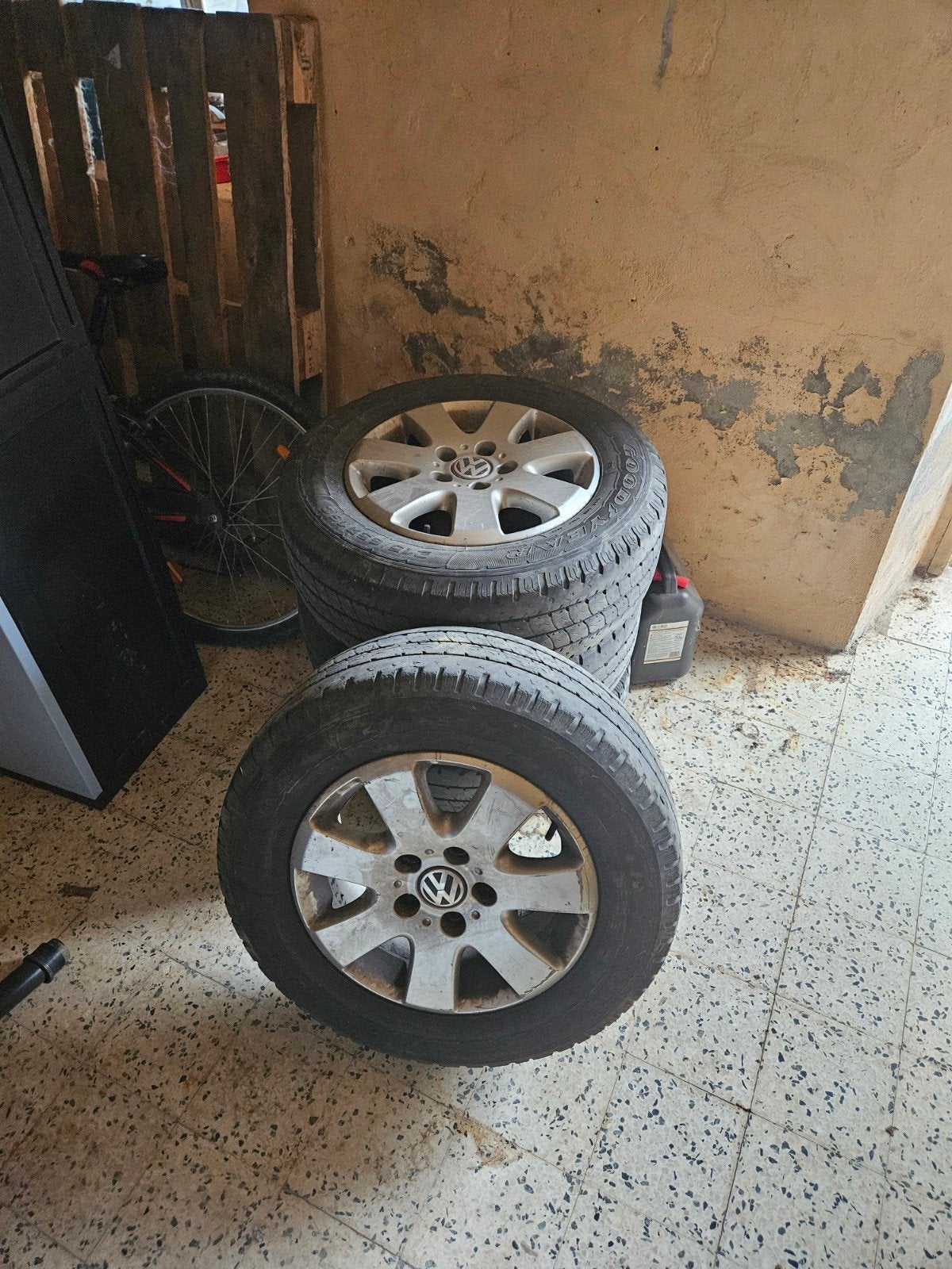 roues vw transporteur t5 et t6  215 65 16, Enlèvement, Utilisé