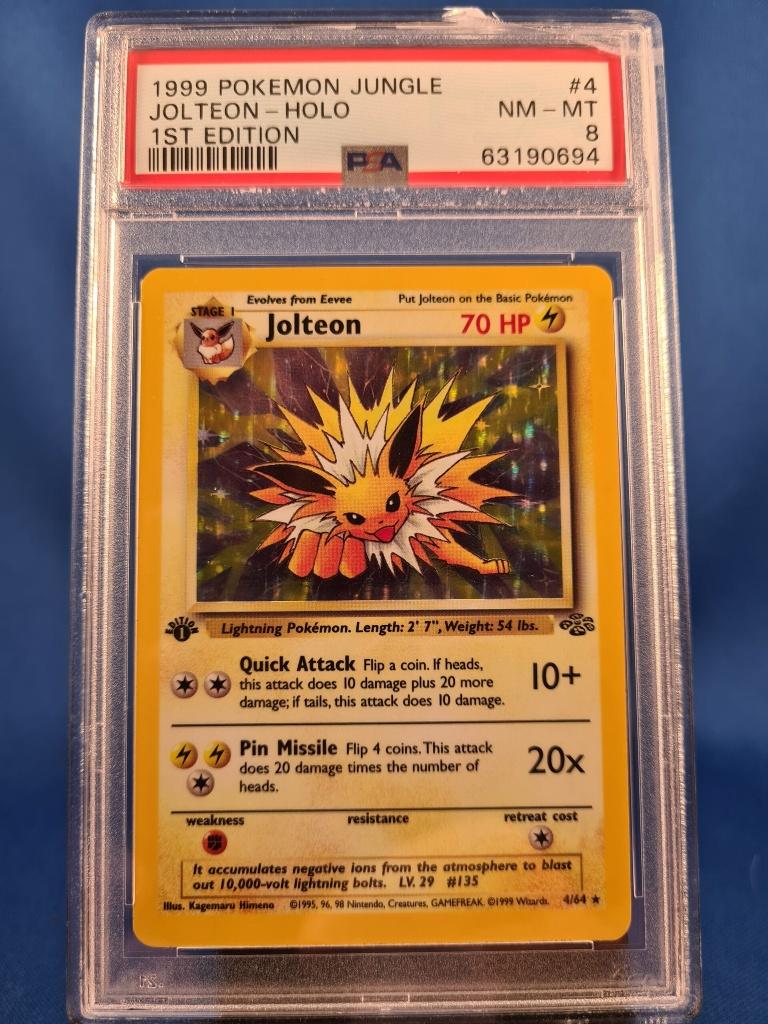 Jolteon 4/64 - Jungle (1st edition) (PSA 8), Hobby & Loisirs créatifs, Jeux de cartes à collectionner | Pokémon, Utilisé, Envoi