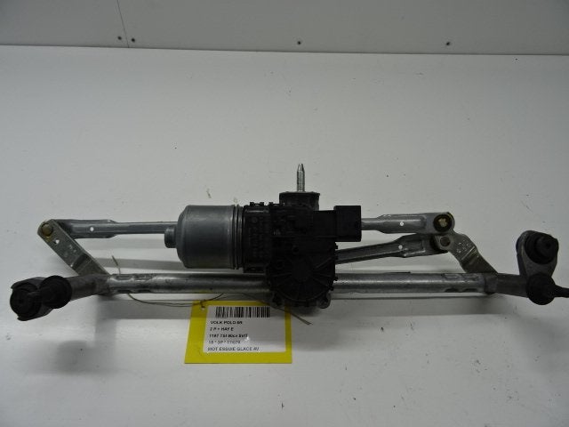 MECANISME ESSUIE-GLACE Volkswagen Polo V (6R) (6R0955023), Volkswagen, Mevr. I. Hauben, Utilisé, Rue de l'Espoir 34 34
4030  GRIVEGNÉE, BE