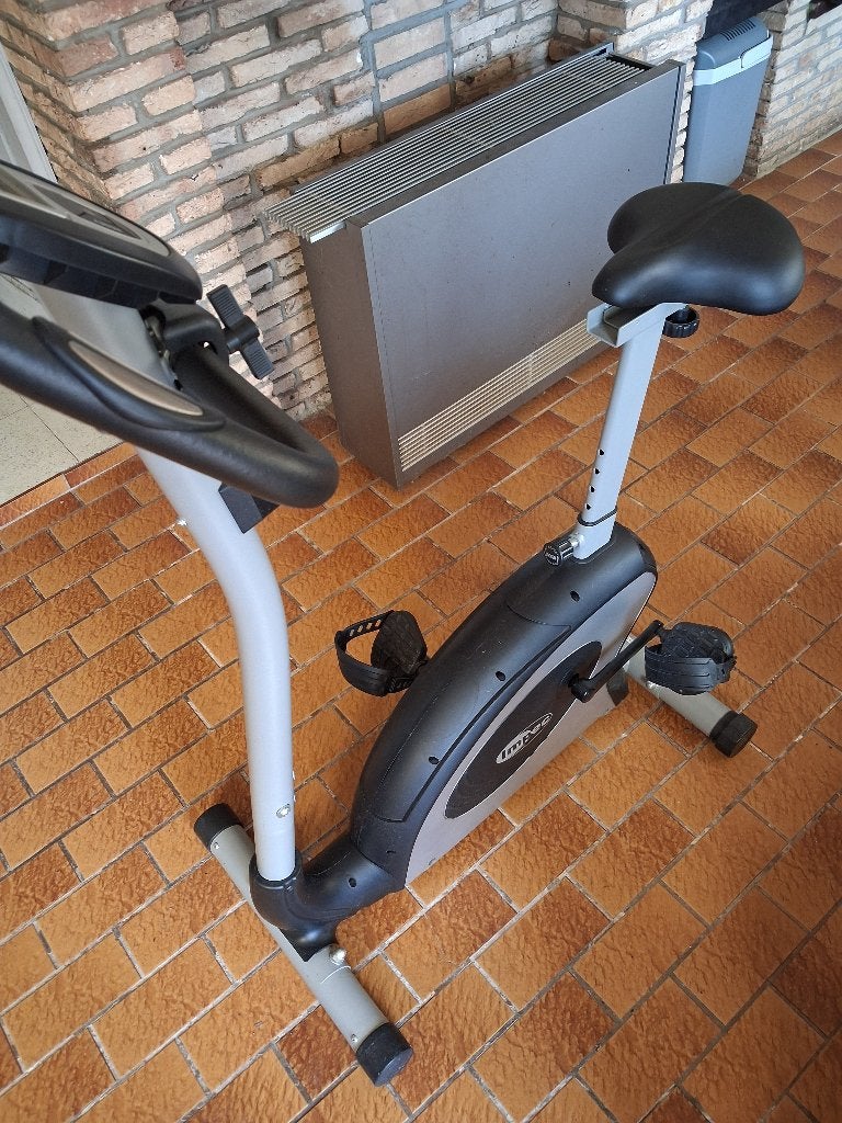Impec home trainer, Sport en Fitness, Ophalen, Gebruikt, Aluminium, Benen