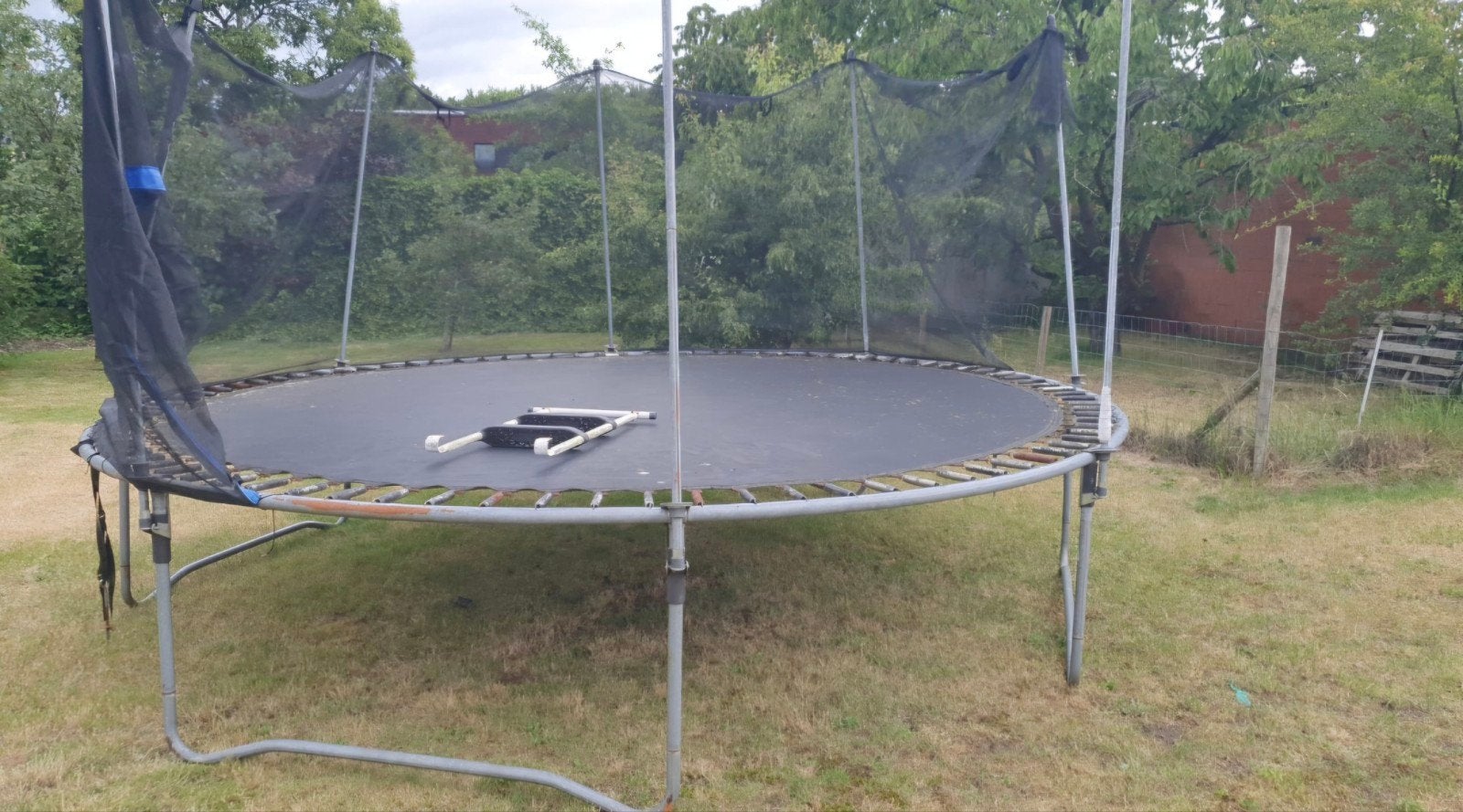 Trampoline, Ophalen