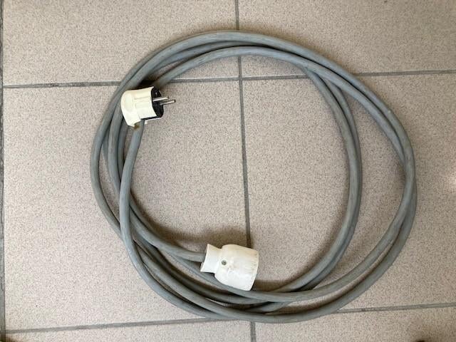verlengkabel 4.5m, Ophalen of Verzenden, Zo goed als nieuw, Kabel of Snoer