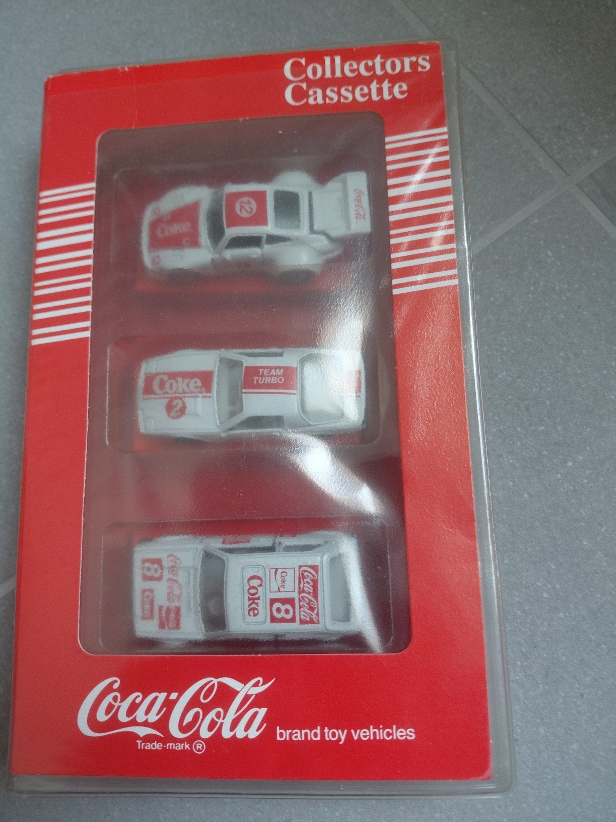 Cassette pour collectionneurs Coca-Cola Hartoy 1988, Enlèvement ou Envoi, Comme neuf, Voiture, Autres marques