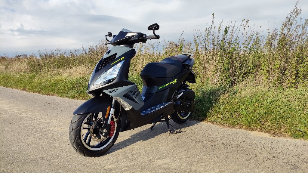 🛵 Stoere Peugeot Speedfight 3 A-klasse. Slechts 5187 km. 🛵, Vélos & Vélomoteurs, Enlèvement ou Envoi, 49 cm³, Comme neuf, Speedfight
