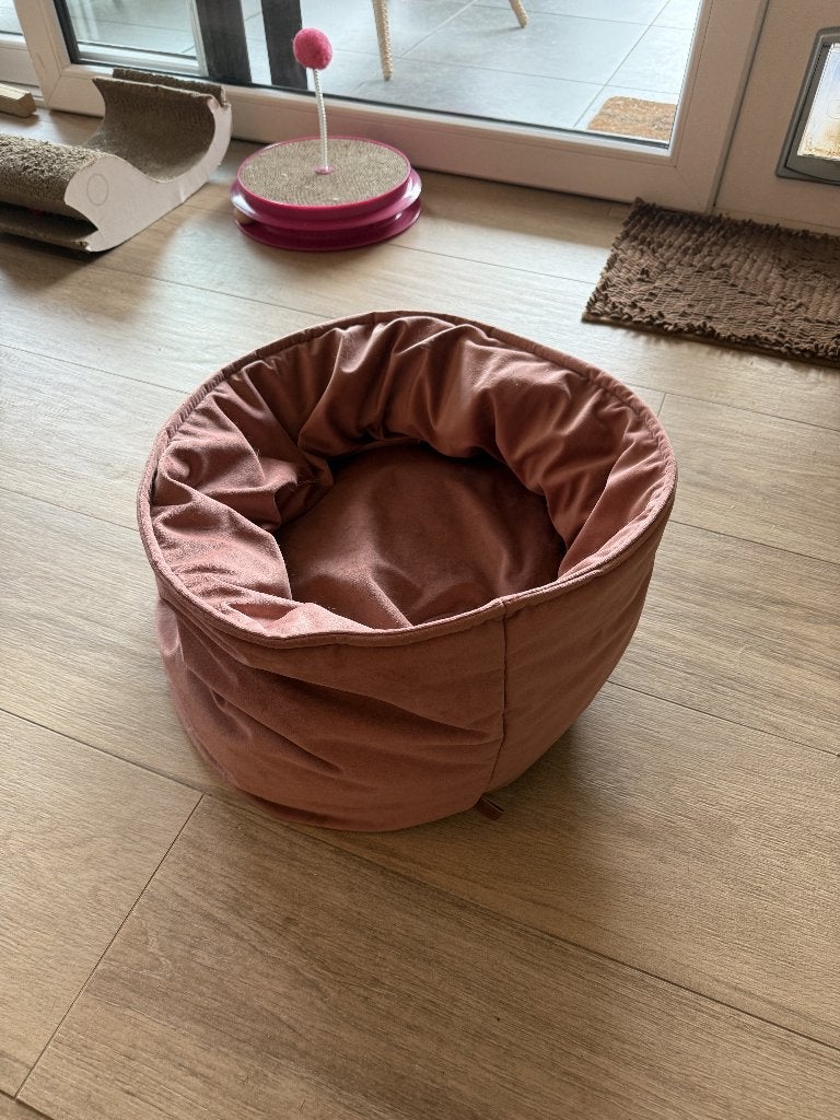 Prachtig kattenmandje, Dieren en Toebehoren, Ophalen, Zo goed als nieuw