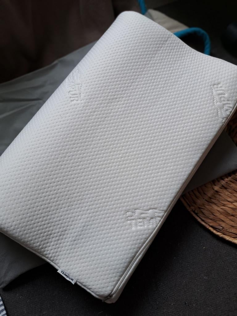 Tempur kussen 50 x 30 cm, Huis en Inrichting, Slaapkamer | Beddengoed, Ophalen, Kussen