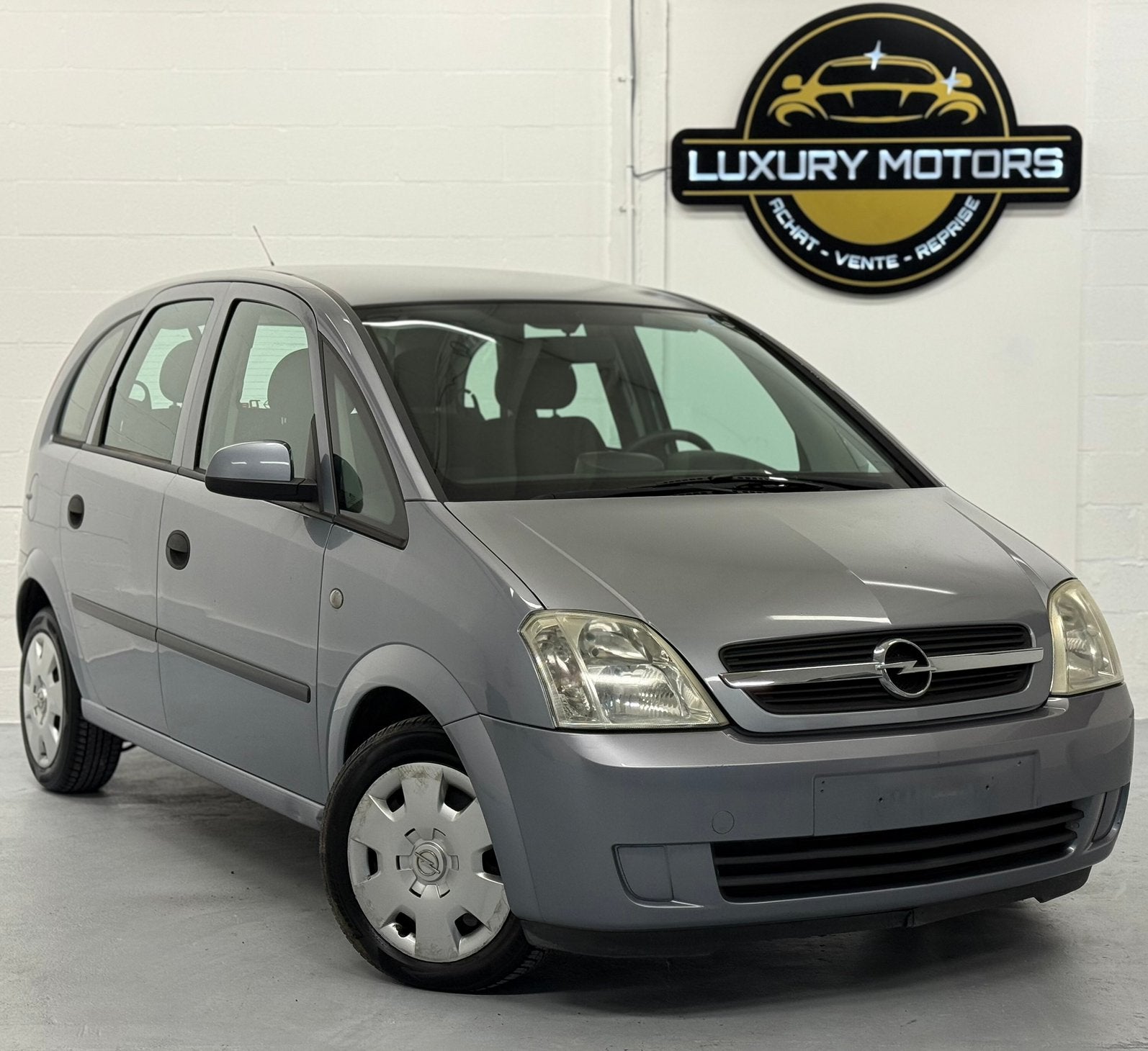 OPEL MERIVA 1.6 ESSENCE FAIBLE KILOMÈTRE PRETE A IMMATRICULE, Autos, Argent ou Gris, Entreprise, Boîte manuelle, Noir