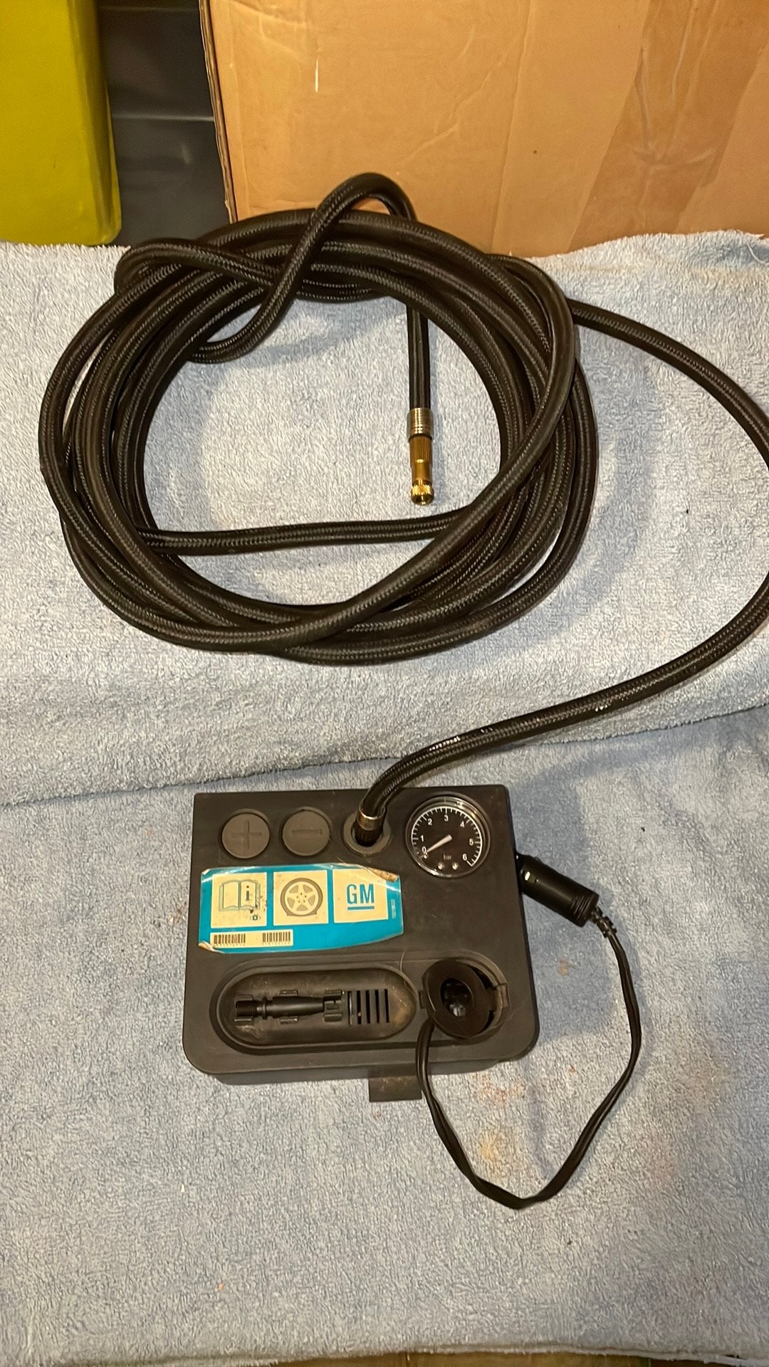 Compresseur 12 V pour pneus – General Motors, Autos : Pièces & Accessoires, Utilisé, Opel