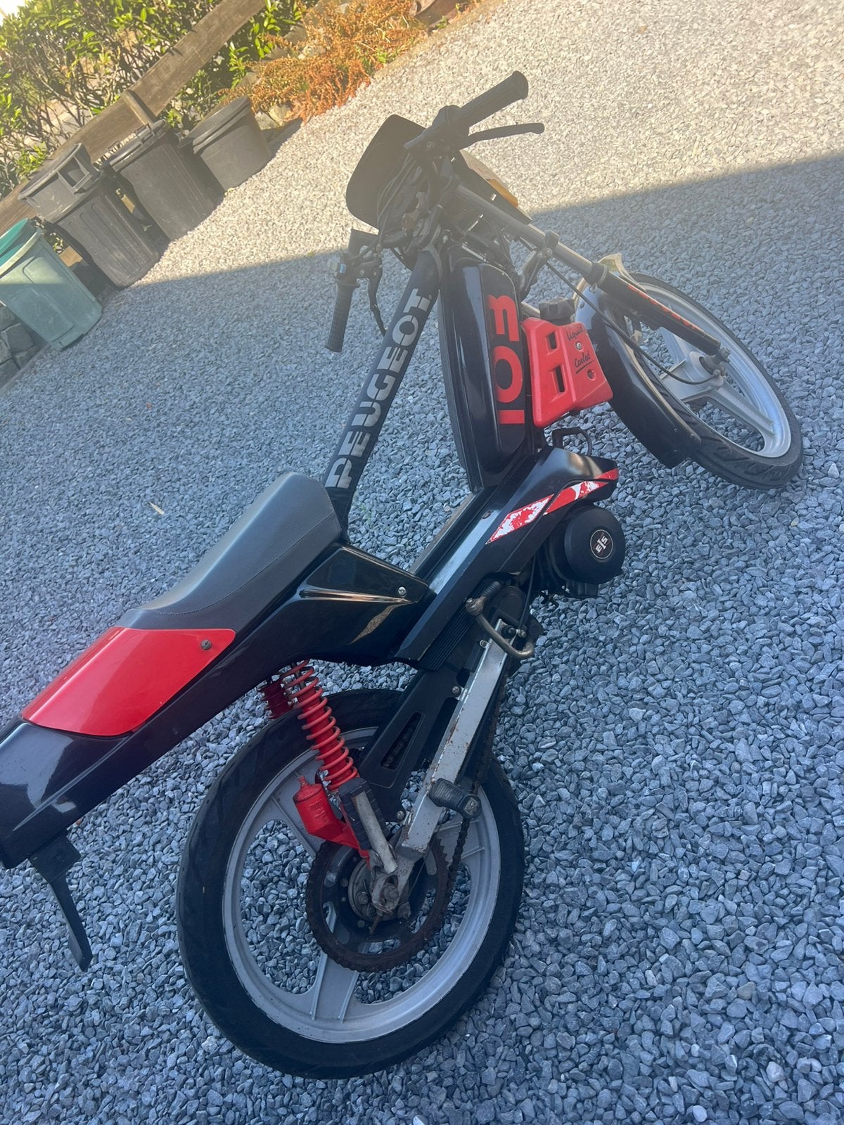 103 peugeot rcx lc bien lire l annonce merci, Enlèvement, Comme neuf, Réservoir