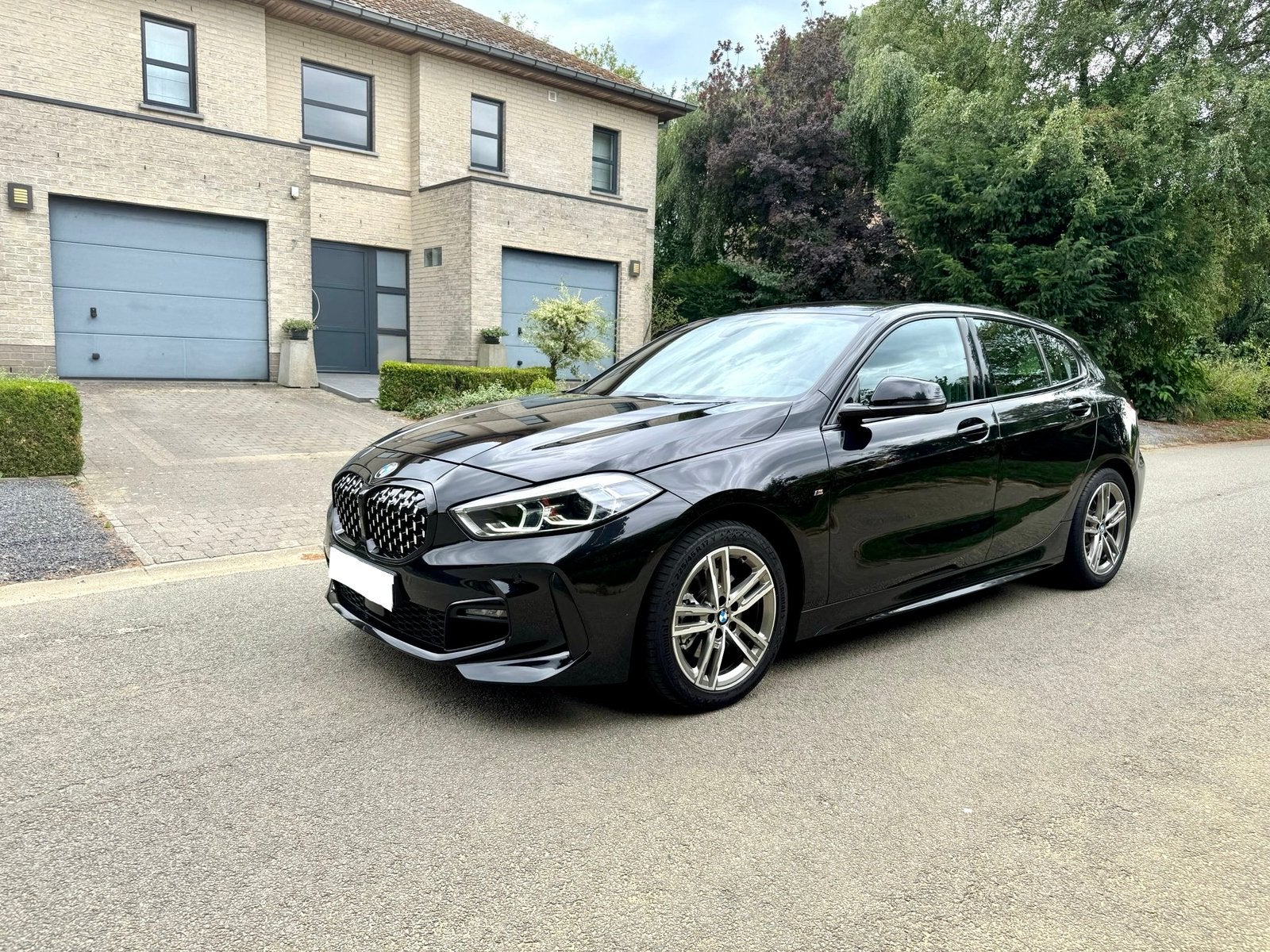 BMW 116i PACK M / 2021/AUTOMAAT/ LED/NIEUW STAAT, Auto's, Automaat, 1 Reeks, Zwart, 5 deurs