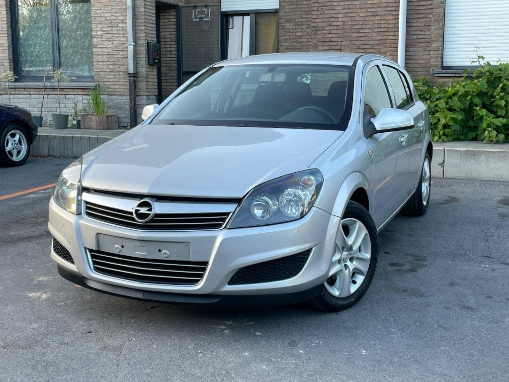- Opel Astra  - 28/12/2012 - 177.000.km - 1.6i / Benzine, Auto's, Euro 5, Electronic Stability Program (ESP), Bedrijf, Handgeschakeld