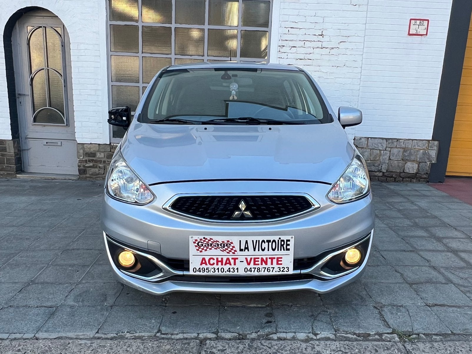 Mitsubishi Space Star 2019 année 1.2 essence 0032478767323, Autos, Mitsubishi, Argent ou Gris, Achat, https://public.car-pass.be/vhr/f2b29afd-0951-43b8-96db-12e698826b7a