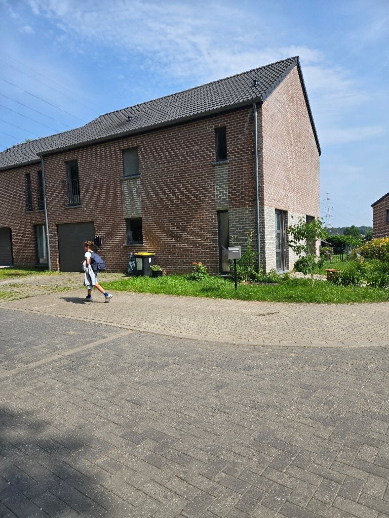 maison à louer près de Nivelles, Provincie Waals-Brabant, PEB 04498, Direct bij eigenaar, 168 m²