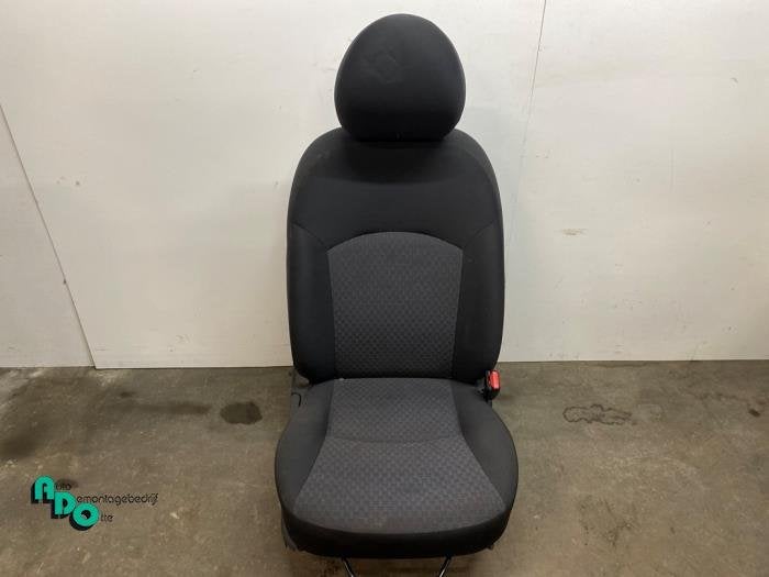 Siège droit d'un Mitsubishi Space Star (Space Star 13-), -, 3 mois de garantie, Utilisé, Mitsubishi