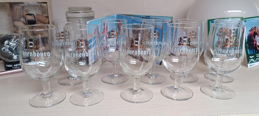10 verres Kronenbourg 1664 neufs sur pied 25cl, Collections, Marques de bière, Enlèvement ou Envoi, Neuf