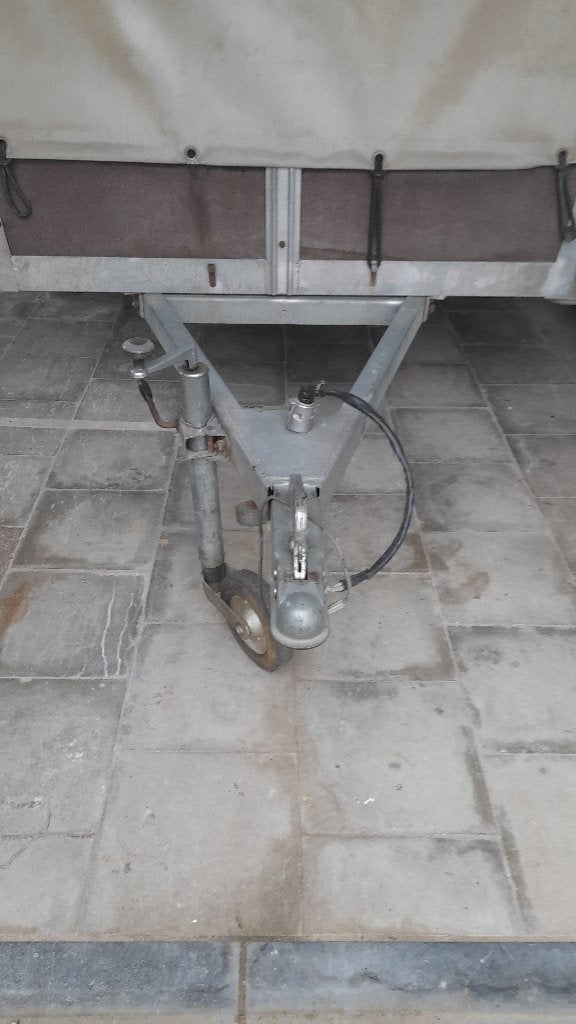 Aanhangwagen gesloten, Enlèvement, Utilisé