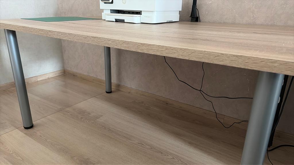 Bureautafel, Ophalen, Zo goed als nieuw