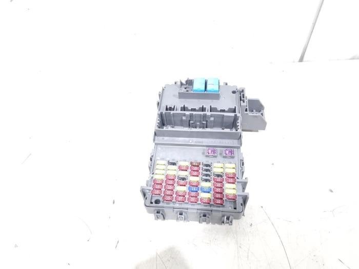 Boîte à fusibles d'un Honda Civic, Honda, -, 3 mois de garantie, Utilisé