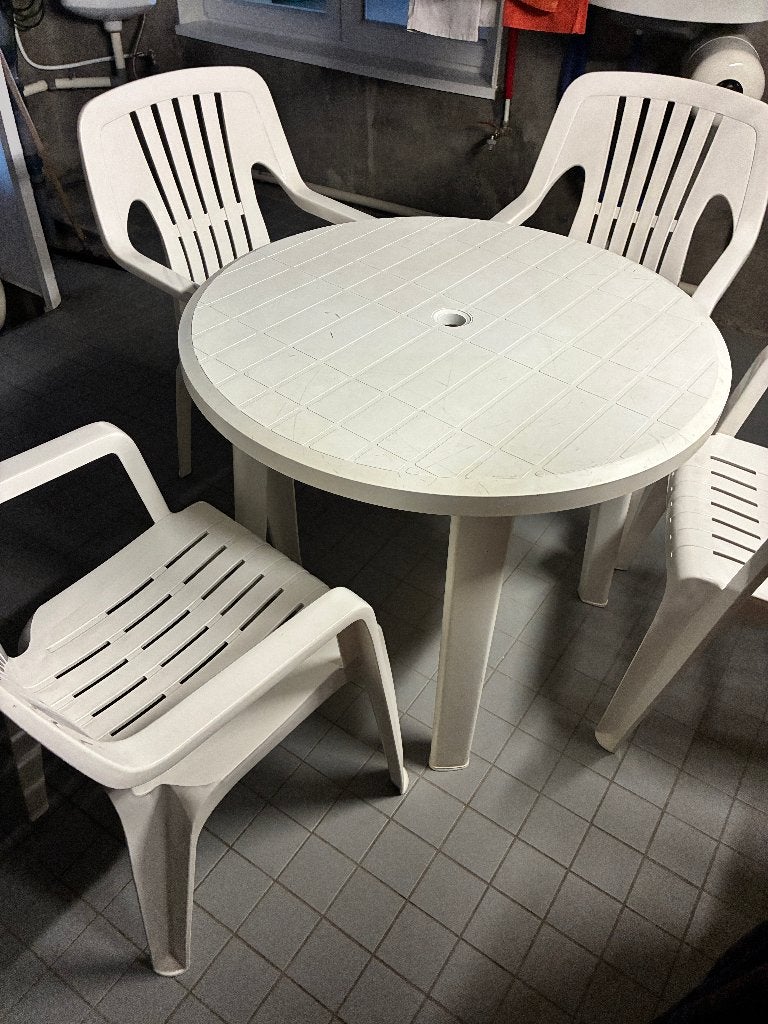 Tuinset, Tuin en Terras, Ophalen, 4 zitplaatsen, Kunststof, Bijzettafel
