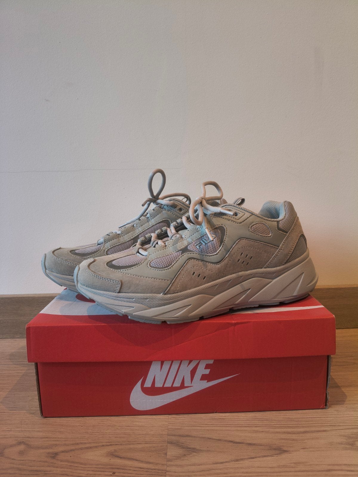 Sneakers Reebok maat 44 Nooit gedragen NIEUW, Kleding | Heren, Schoenen, Overige kleuren, Nieuw, Ophalen of Verzenden, Reebok
