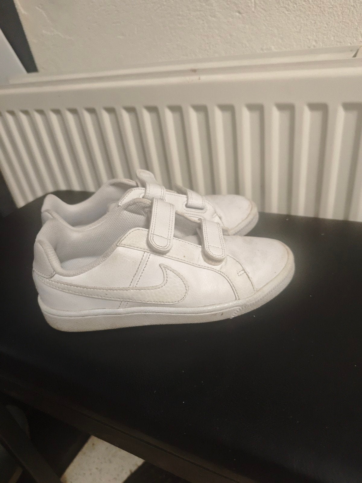 Nike kinderschoenen maat 34, Kinderen en Baby's, Ophalen, NIKE, Jongen of Meisje, Schoenen