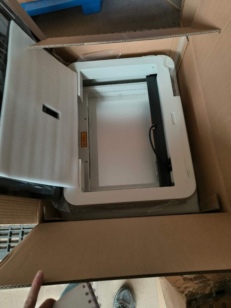 FLUX Ador Laser cutter - WERKT NIET, Ophalen, Gebruikt