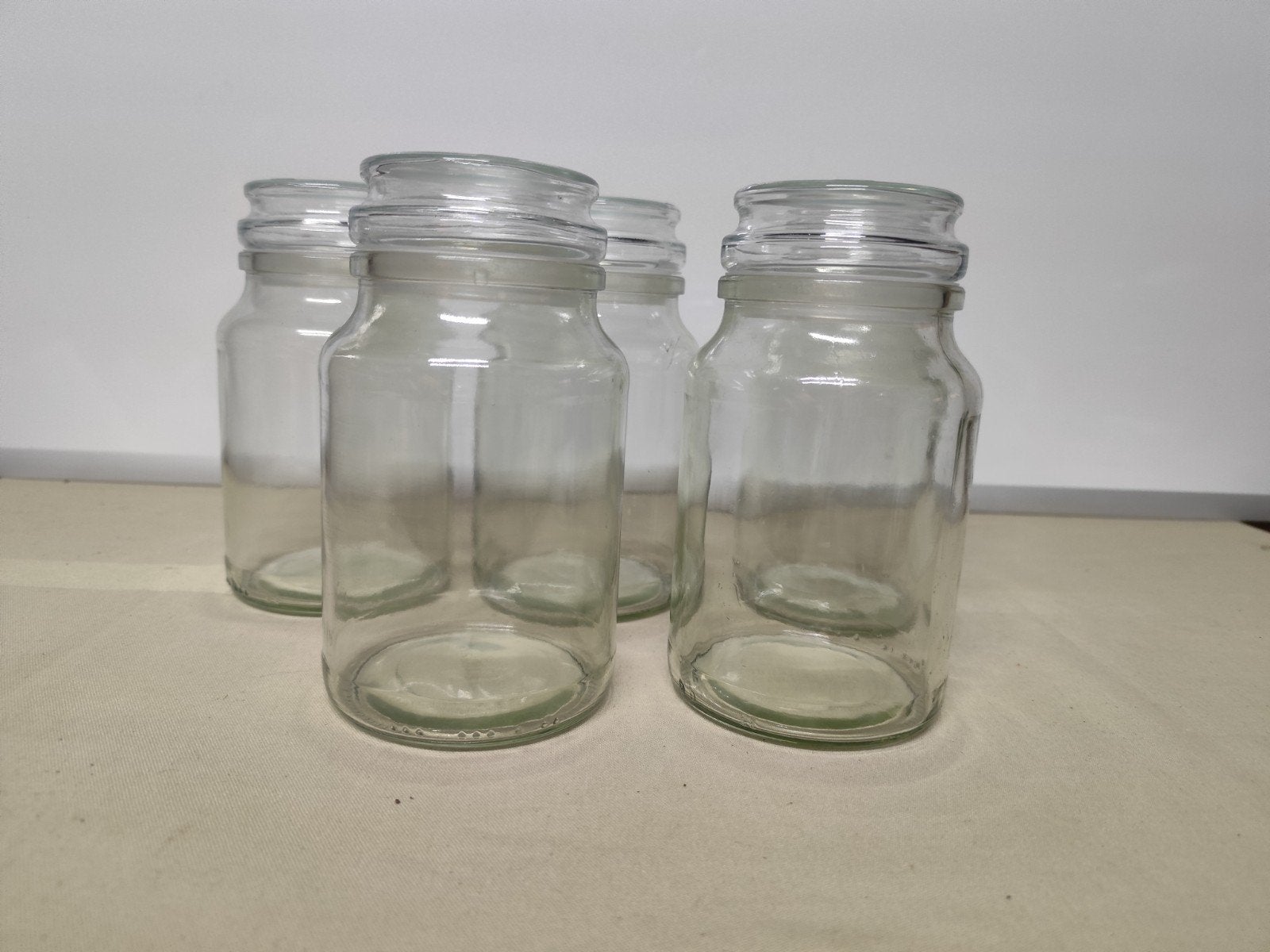 Voorraadpotten: 5 stuks. Hoogte 17 cm., Ophalen