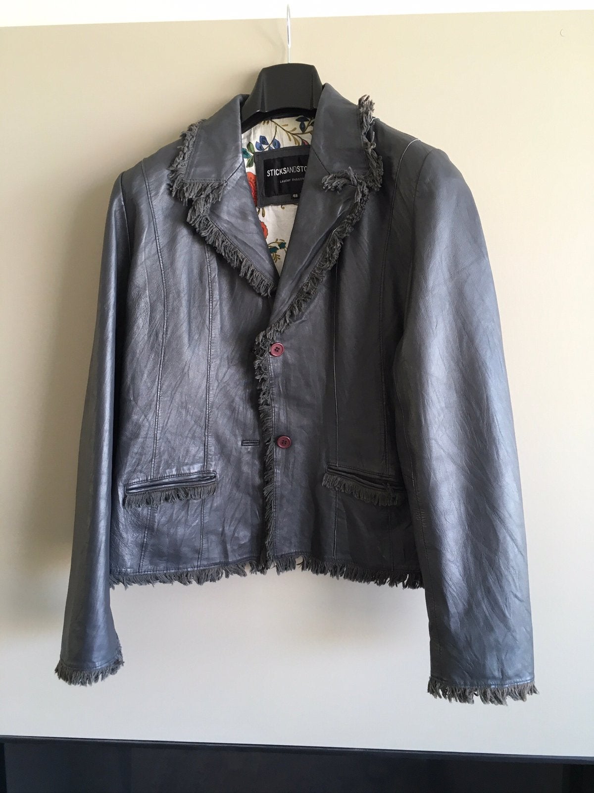 Te koop mooi lederen vestje, Ophalen, Zo goed als nieuw, Maat 42/44 (L), Blauw