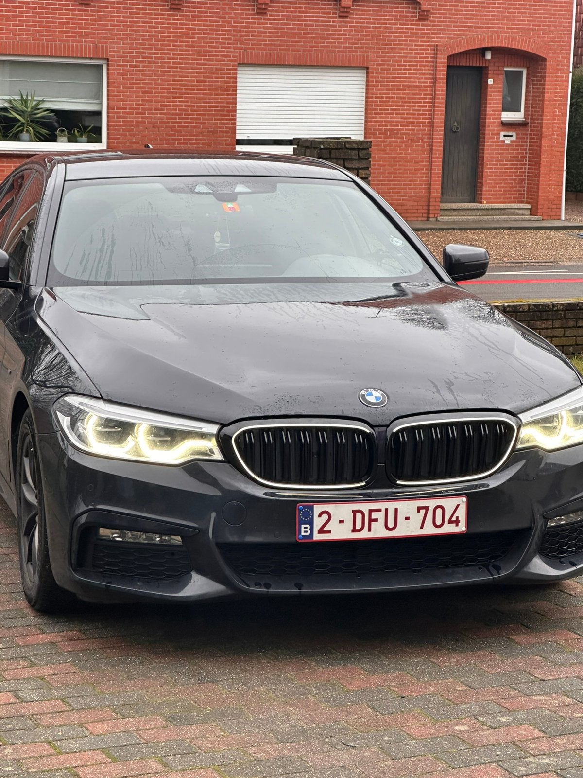 G30 520 m paket bmw premium wagen +extra velgen, Auto's, Automaat, Achterwielaandrijving, Zwart, Particulier