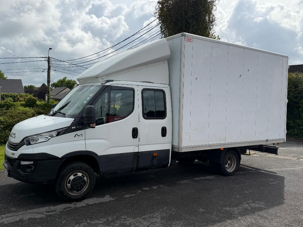 IVECO DAILY 35C18 DOUBLE CABINE, Autos, Système audio, Achat, Iveco, Bleu