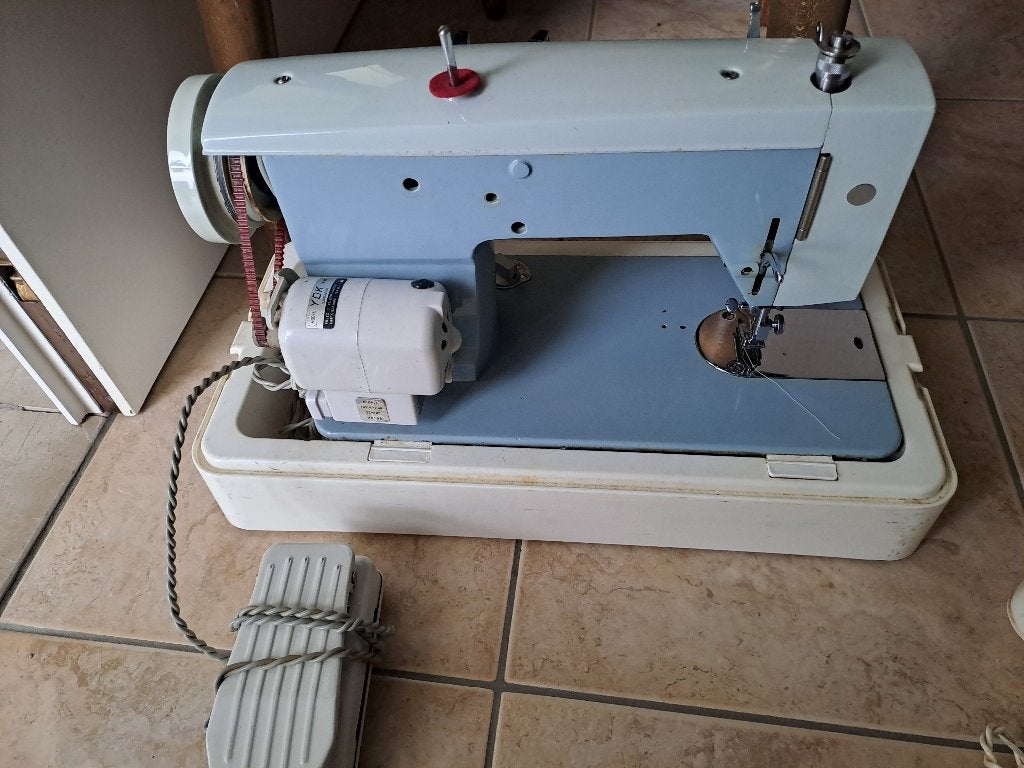 Naai machiene, Hobby en Vrije tijd, Ophalen, Gebruikt