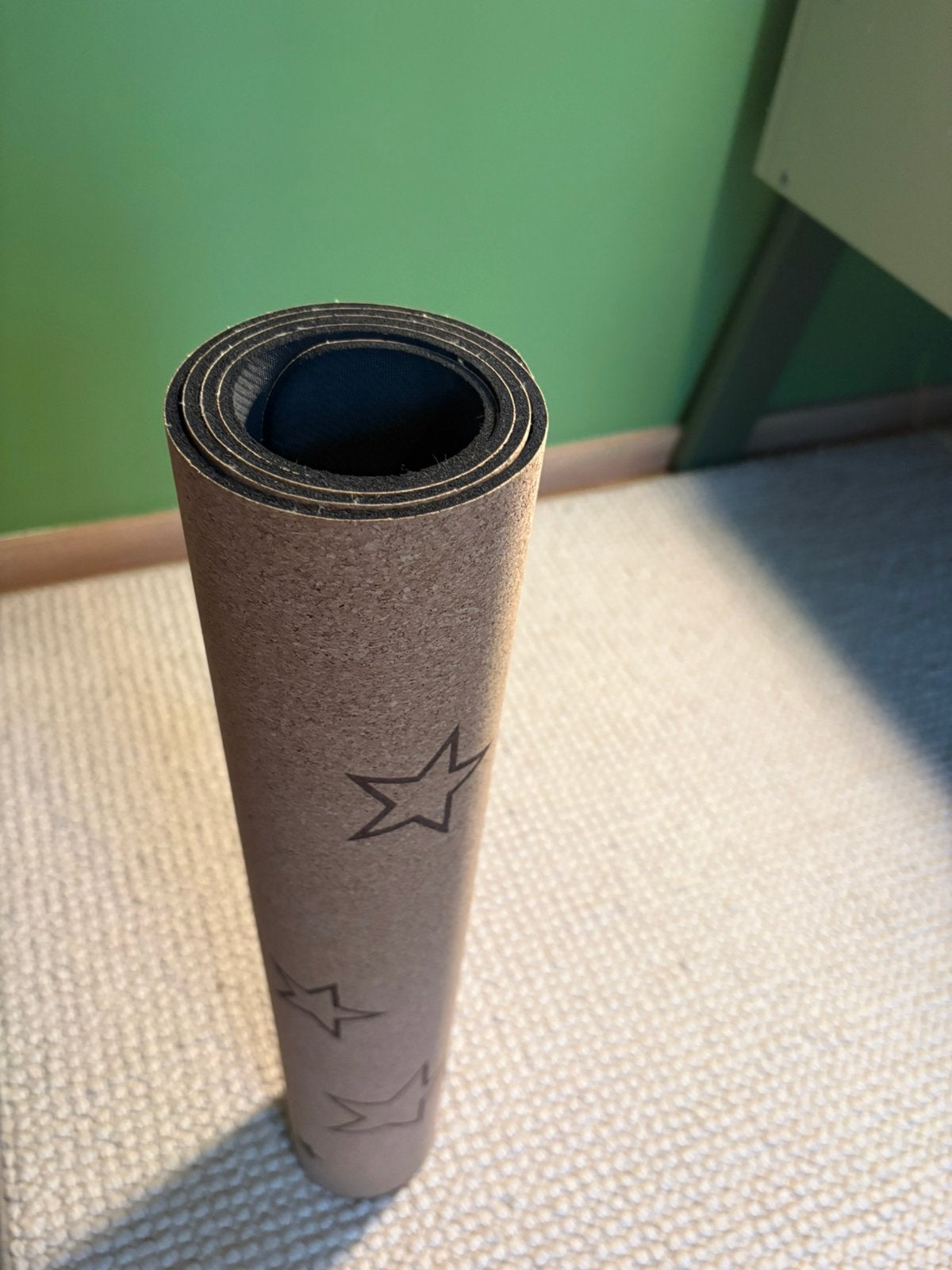 ‍️ Tapis de yoga enfant en liège naturel, Marque Secoroco, Enlèvement, Comme neuf, Tapis de yoga