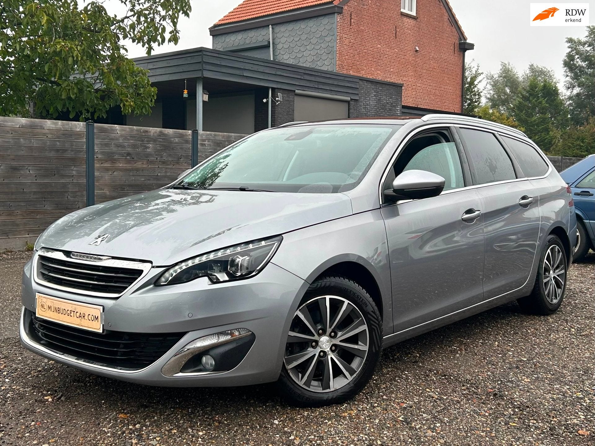 Peugeot 308 SW 2015 Pano 1.2 Benzine D-riem vervangen!, Argent ou Gris, Achat, Euro 6, Entreprise