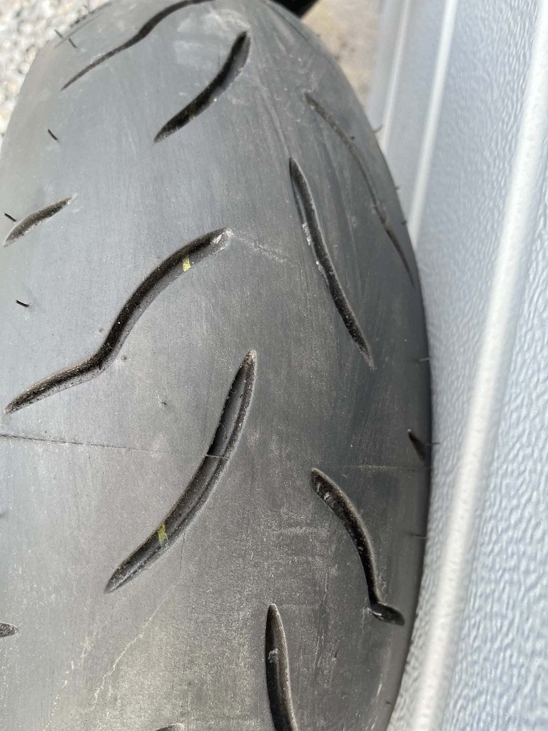 Bridgestone 180 55 17 / 120 70 17, Motoren, Ophalen