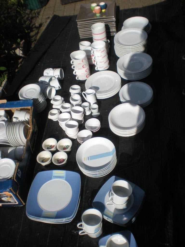 wit servies - eetborden, kop en schotels en andere, Huis en Inrichting, Ophalen, Bord(en)