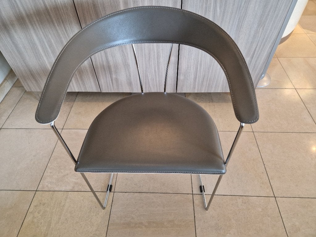 Stoelen model Ursula arrben, Ophalen