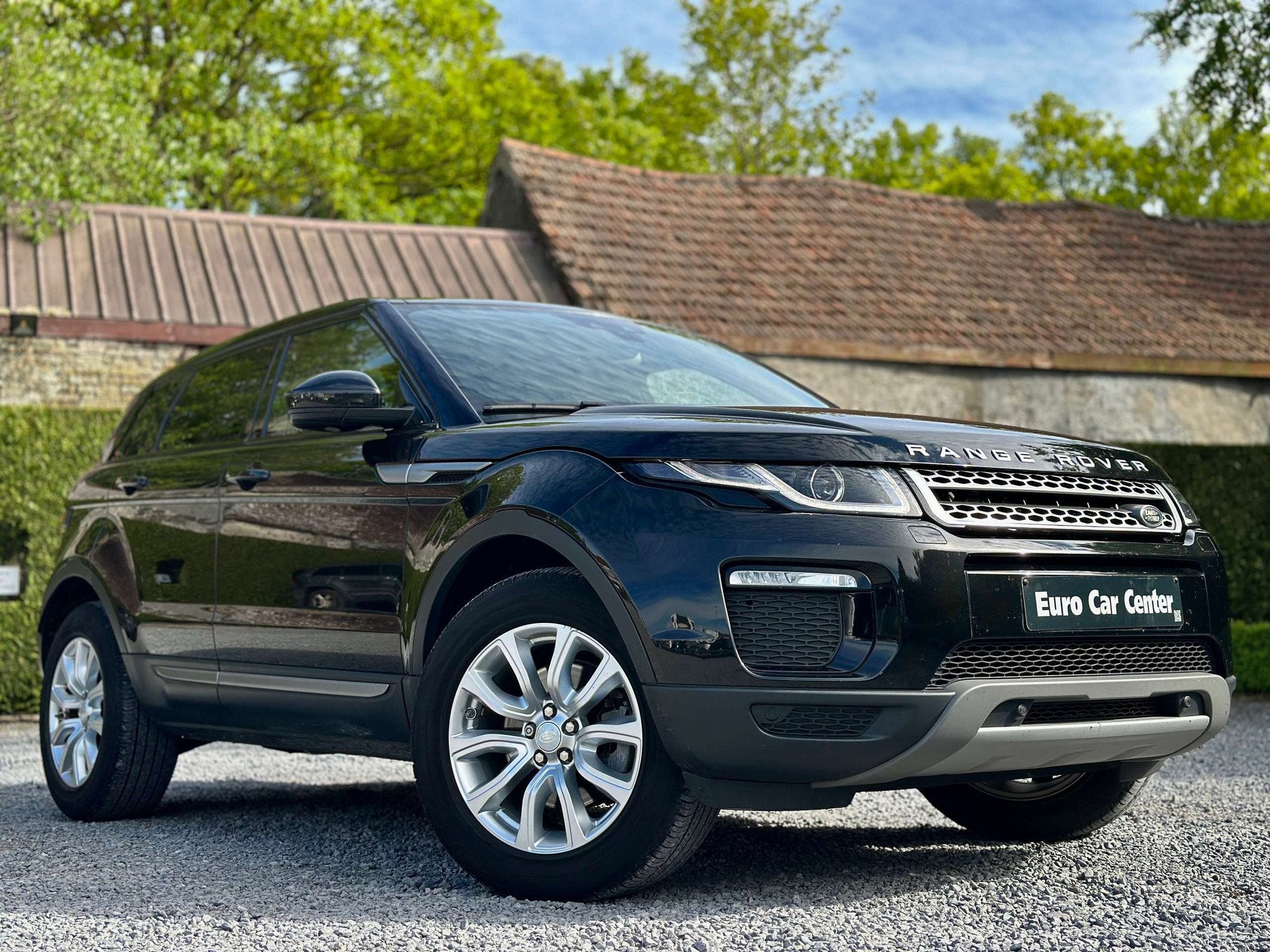 Land Rover Range Rover Evoque Evoque 2.0 TD4 4WD SE / PANO /, Autos, Cuir, Achat, Entreprise, Noir