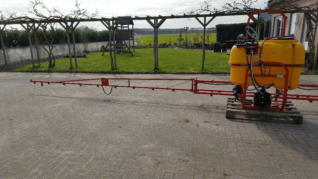 Jarmet veldspuit 200 ltr met 6 mtr sproeiboom, Ophalen, Nieuw