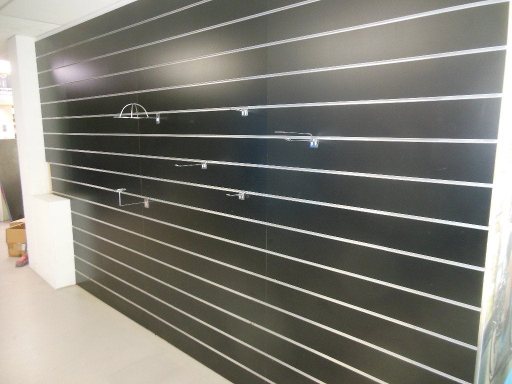 lamellenwand toonzaal/ winkelinrichting  BTW in, Ophalen