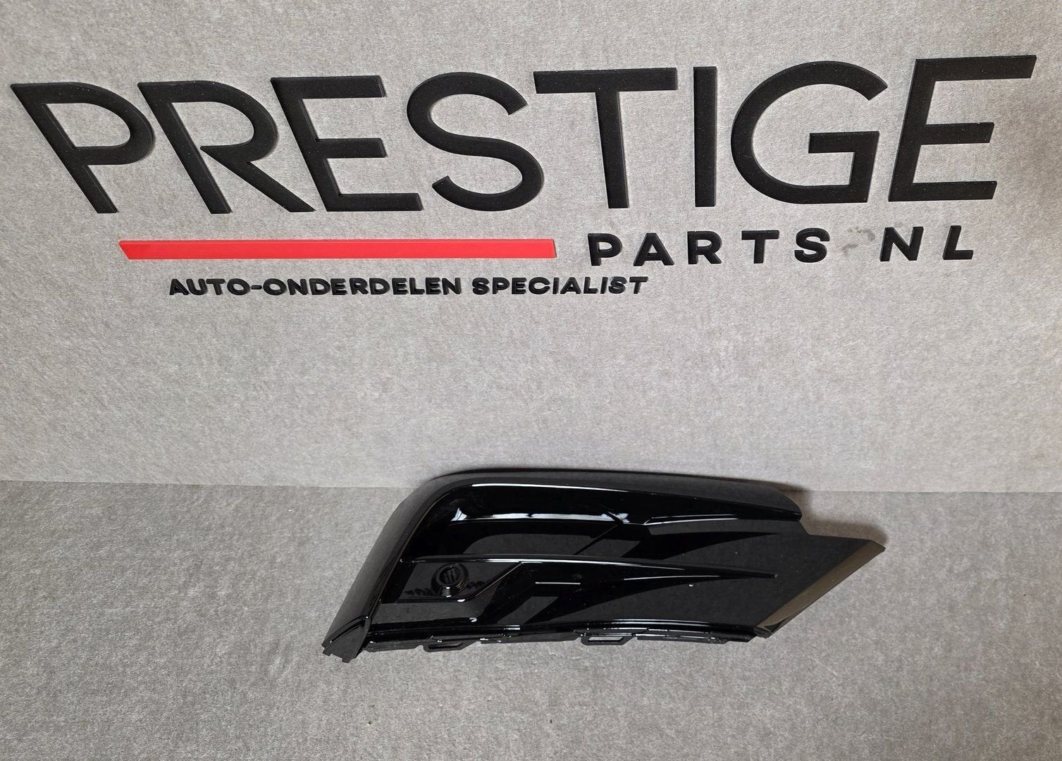 Bumper Rooster VW Tiguan 5NA R-LINE Grill Rechts 5NA853666B, Neuf, -, Origine de la pièce connue, -