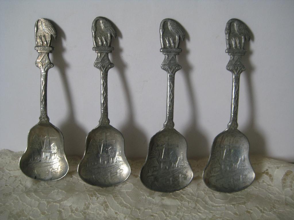 OUDE LEPELTJES TIN, Antiek en Kunst, Ophalen of Verzenden