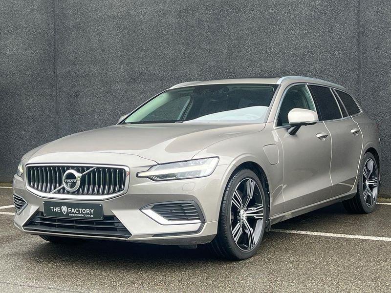 Volvo V60, Auto's, Automaat, Gebruikt, 4 cilinders, https://public.car-pass.be/vhr/6d678413-829c-4552-a9f3-b152548aab85