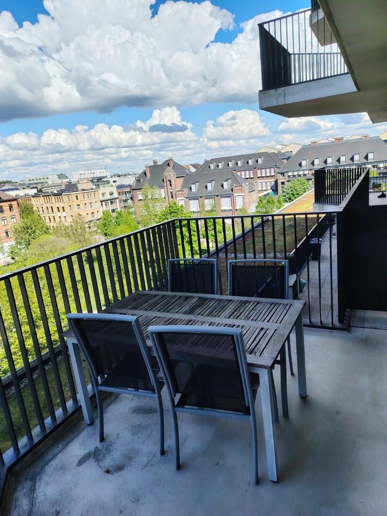 Table de jardin en bois avec 4 chaises, Enlèvement