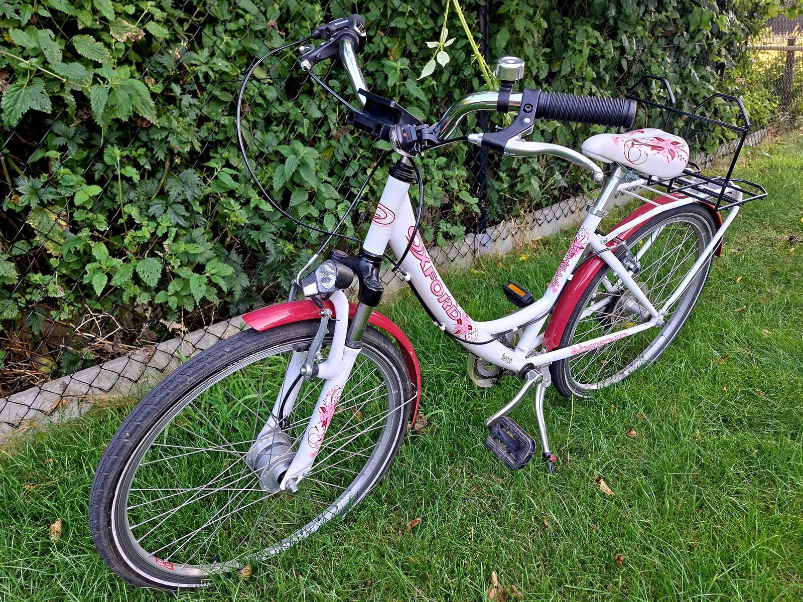 Witroze meisjesfiets Oxford 24 inch, Fietsen en Brommers, Fietsen | Meisjes, Ophalen, Zo goed als nieuw, 24 inch, Versnellingen