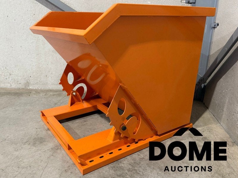 benne basculante de 765 litres